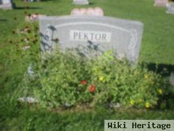 Louis Pektor