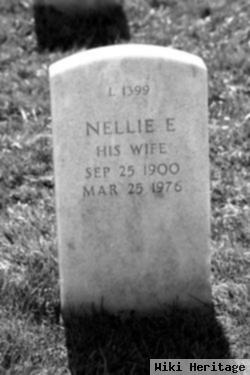 Nellie E Voellner