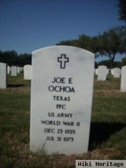 Joe E Ochoa