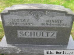 Minnie Schultz