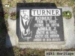 Robert L Turner