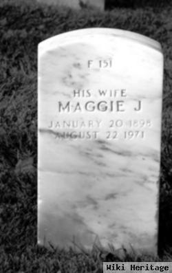 Maggie J Muench