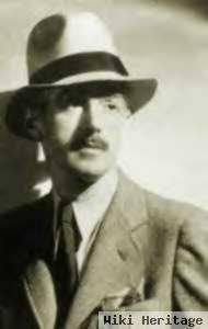 Dashiell Hammett