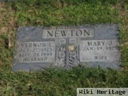 Vernon Newton