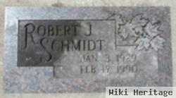 Robert J Schmidt