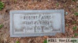 Robert Ashe