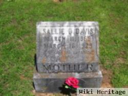 Sallie D Davis