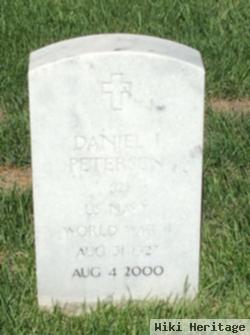 Daniel I Petersen