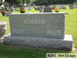 Bert Moeke