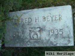 Alfred H Beyer