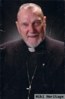 Rev Murray W. Martin