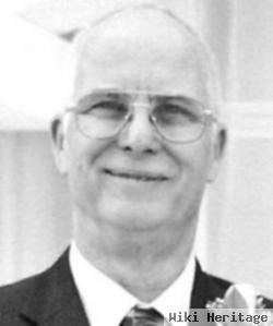 Charles Eugene "chuck" Chamberlin