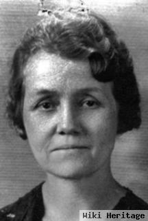 Laura Pearl "aunt Betty" Harrison Setzer