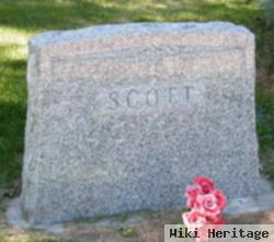 Cortes S. Scott
