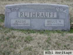 Bruce Ruthrauff