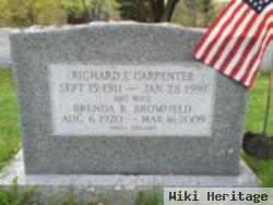 Richard E Carpenter