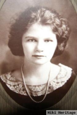 Lillian Ruth "lilly" Beyer Vannerson