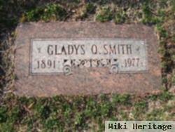 Gladys Q Smith