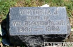 Victoria J Chamberlain