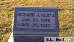 Richard J Klotz