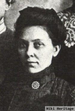 Mary "mollie" Wolf Ashabranner