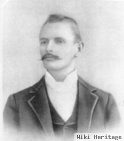 Lyman Lawson Chamberlain