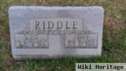 Mabel Riddle