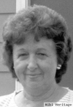 Edna V. Mcaffee Claytor