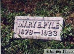 Mary Elizabeth Carr Pyle