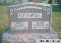 Gertrude W Lubeck Gottowske