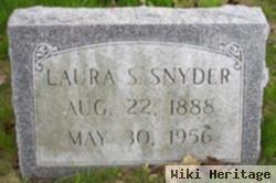 Laura S Snyder