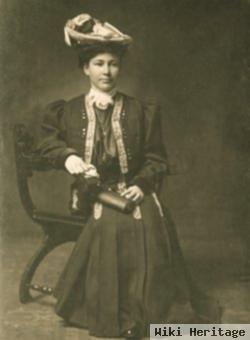 Clara Flashman Nichols