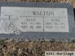 Glen Walton