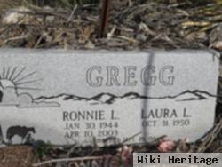 Laura L Gregg