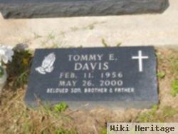 Tommy E Davis