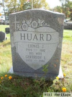 Gertrude L Huard