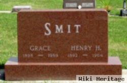 Henry H Smit