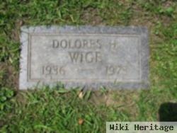 Delores H Wige