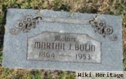 Martha J Bolin