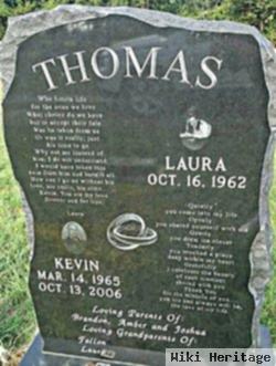 Laura Thomas