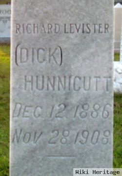 Dick Hunnicutt