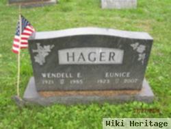 Wendell E Hager