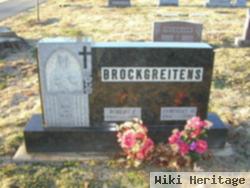 Robert F Brockgreitens