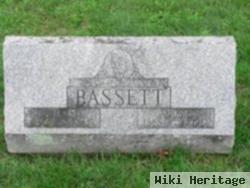 Amos E Bassett, Jr