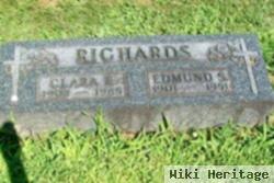 Edmund S Richards