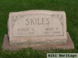 Robert H Skiles