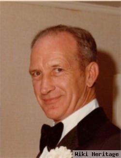 Howard Daniel Bassett, Sr