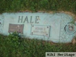 Marie D Hale