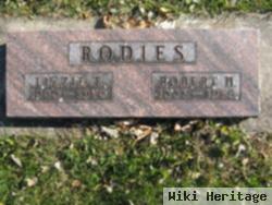 Robert H Rodies