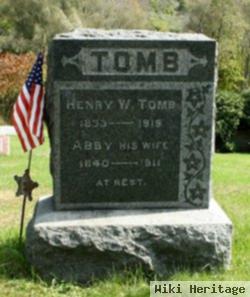 Henry William Tomb